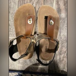 Girls leather sandals size 36